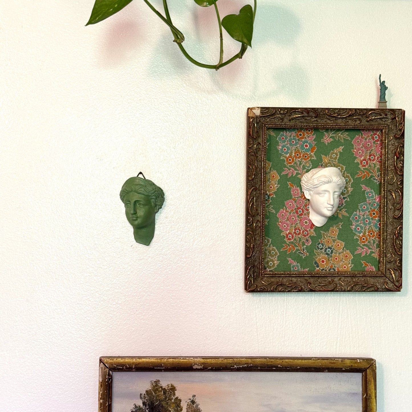 GODDESS FACIAL FRAGMENT LIMITED GREEN