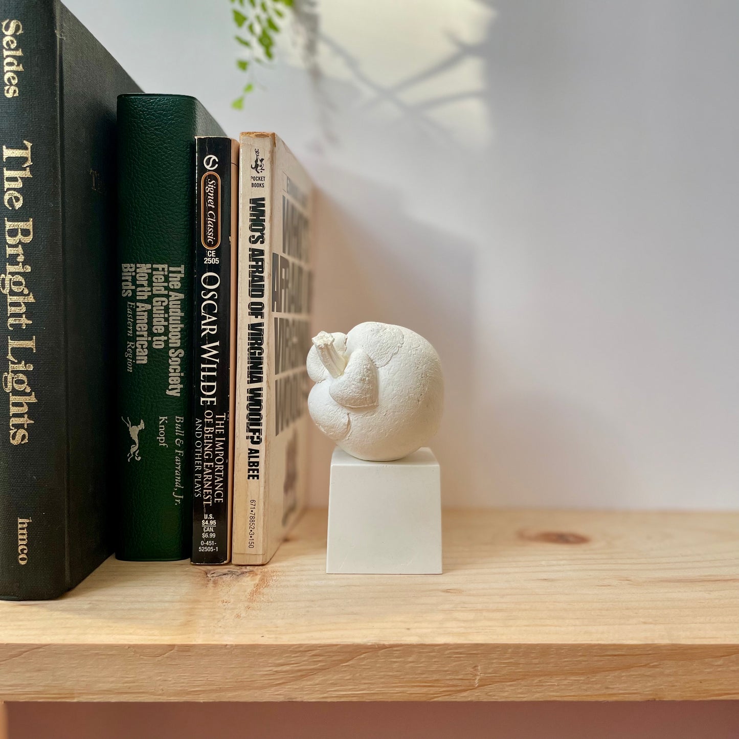 MANGOSTANO - SCULPTURE WHITE