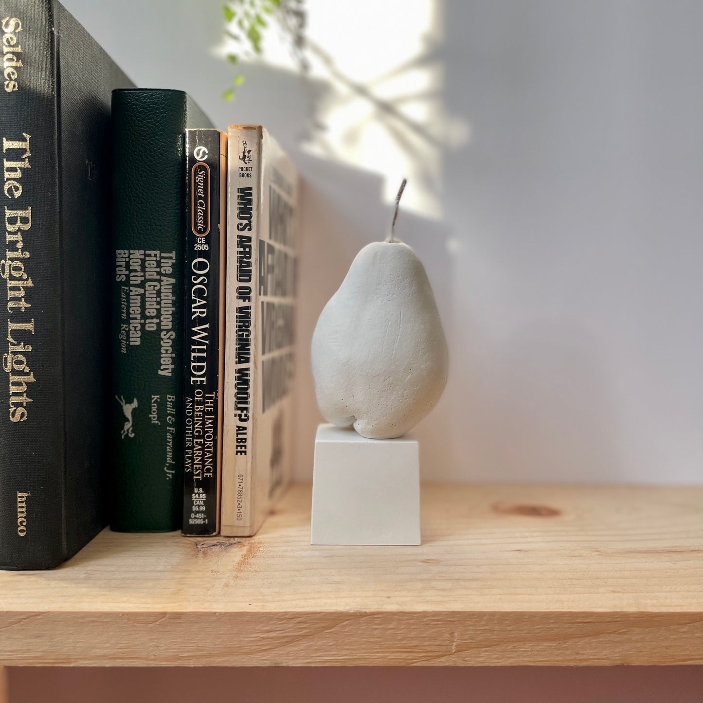 PERA BARTLETT - SCULPTURE WHITE