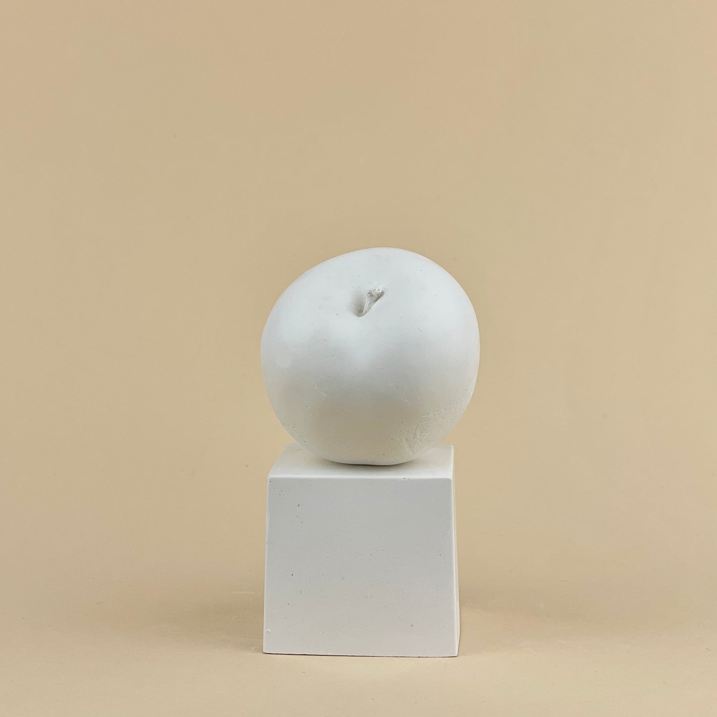 PRUGNA NERA - SCULPTURE WHITE