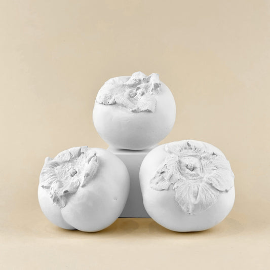 3 PERSIMMONS / SCULPTURE WHITE